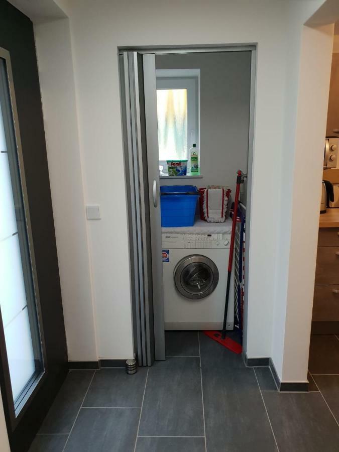 Souterrainwohnung Im Grünen